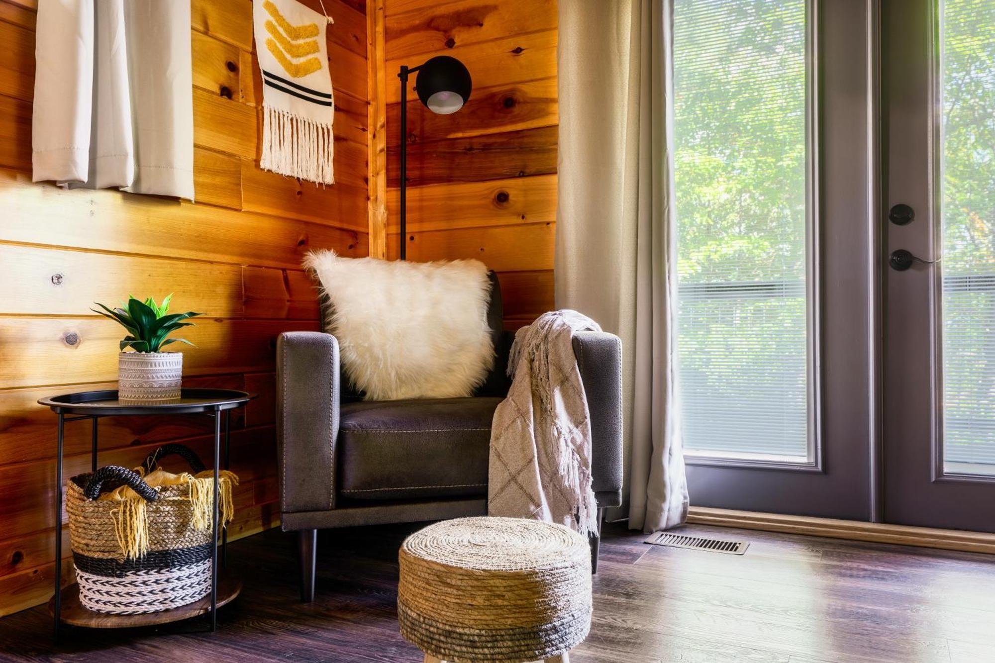 Woodhaven - Private - 3 Suites - Gorgeous Views - 3 Pools - Gamerm - Hottub - Lots Of Bears Gatlinburg Exterior foto